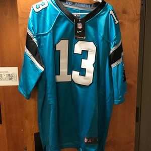 Men’s Kelvin Benjamin Carolina Panthers jersey.