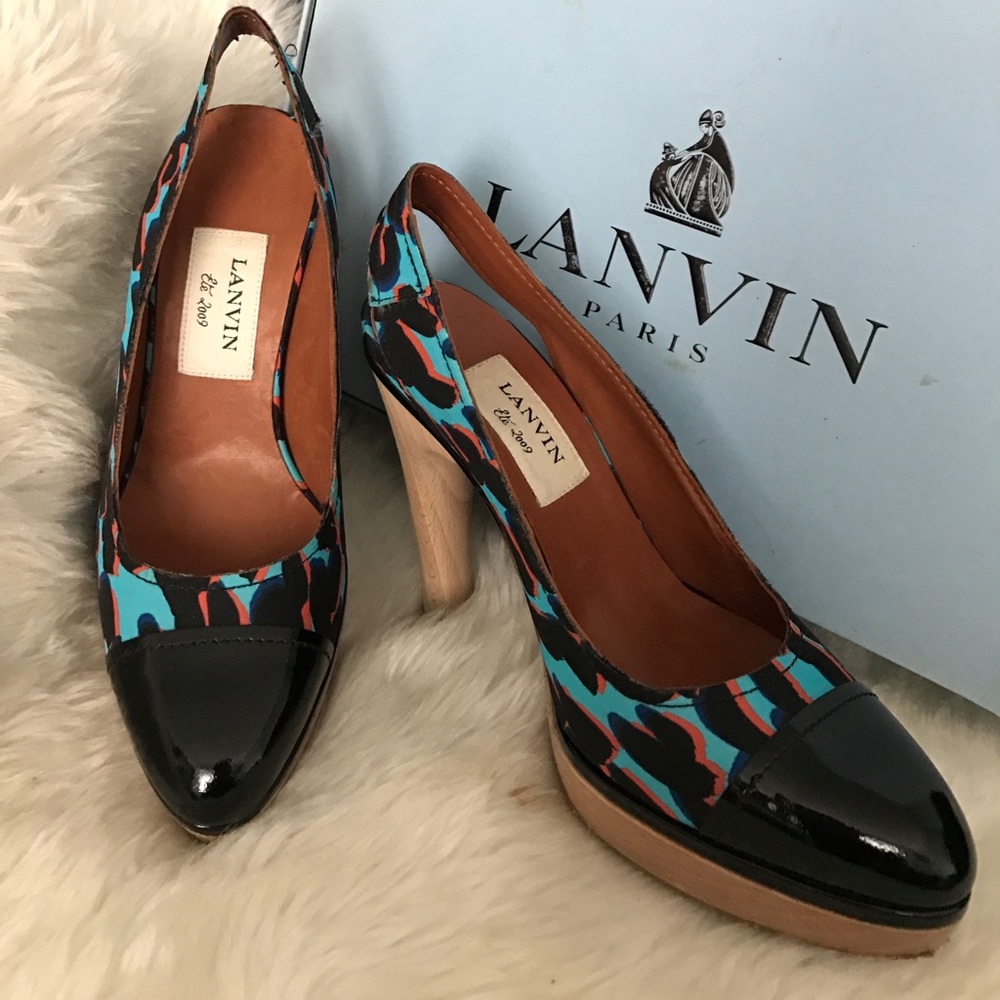 Lanvin printed pumps