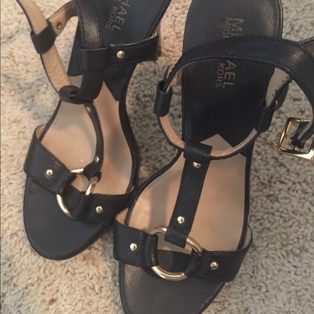 Micheal kors heels