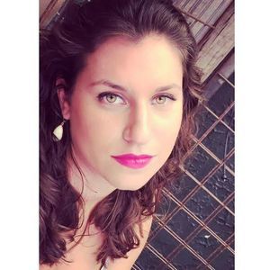 Meet your Posher, Erica