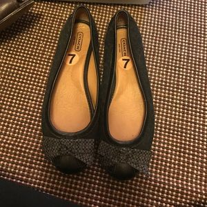 Coach flats