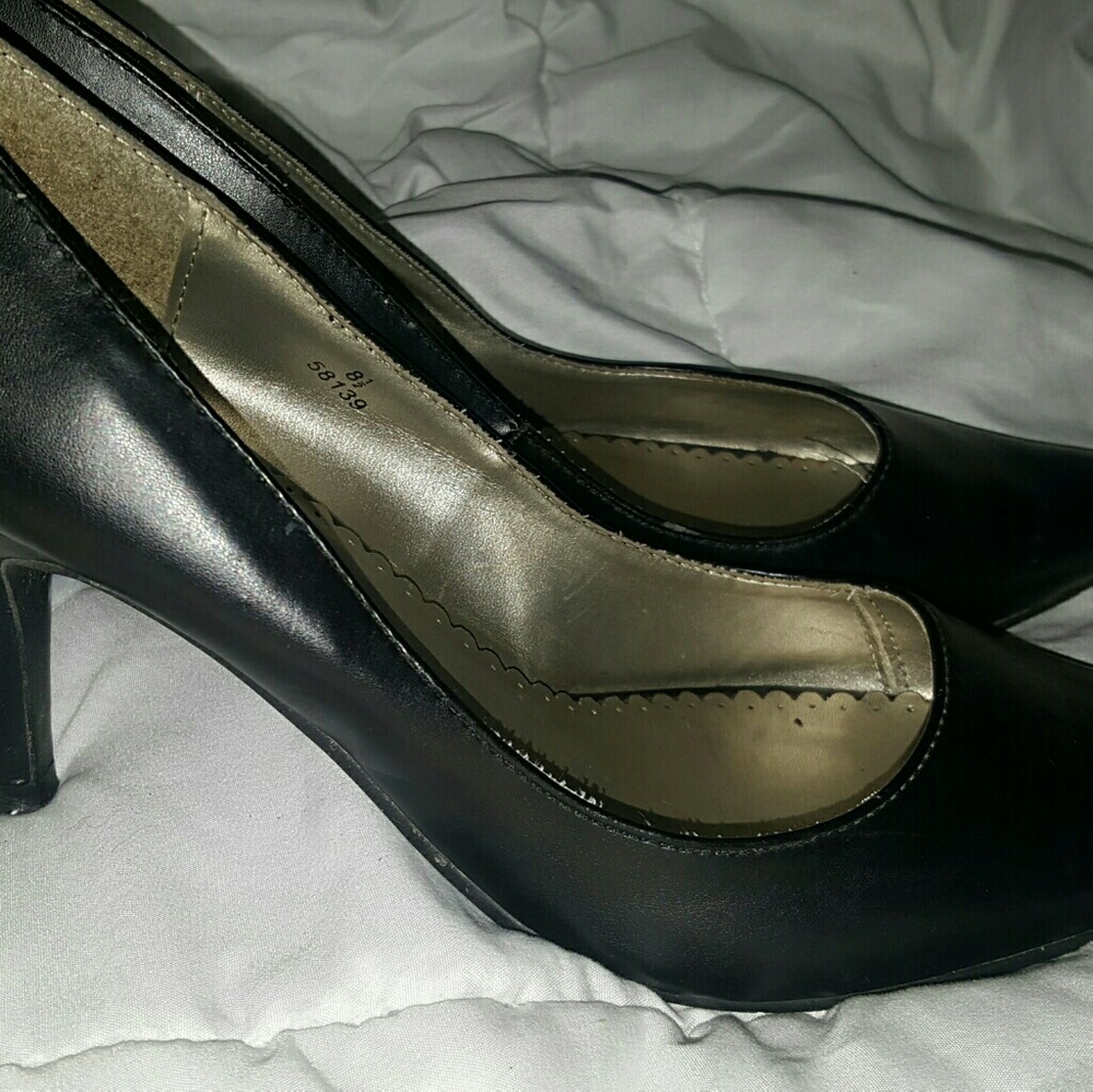 Maurices Heels