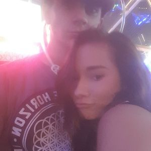 Meet your Posher, Hunter