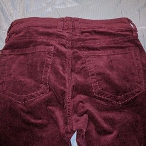 Women's skinny cords burgundy