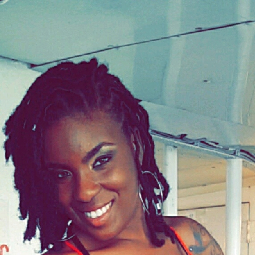 Meet your Posher, Vera