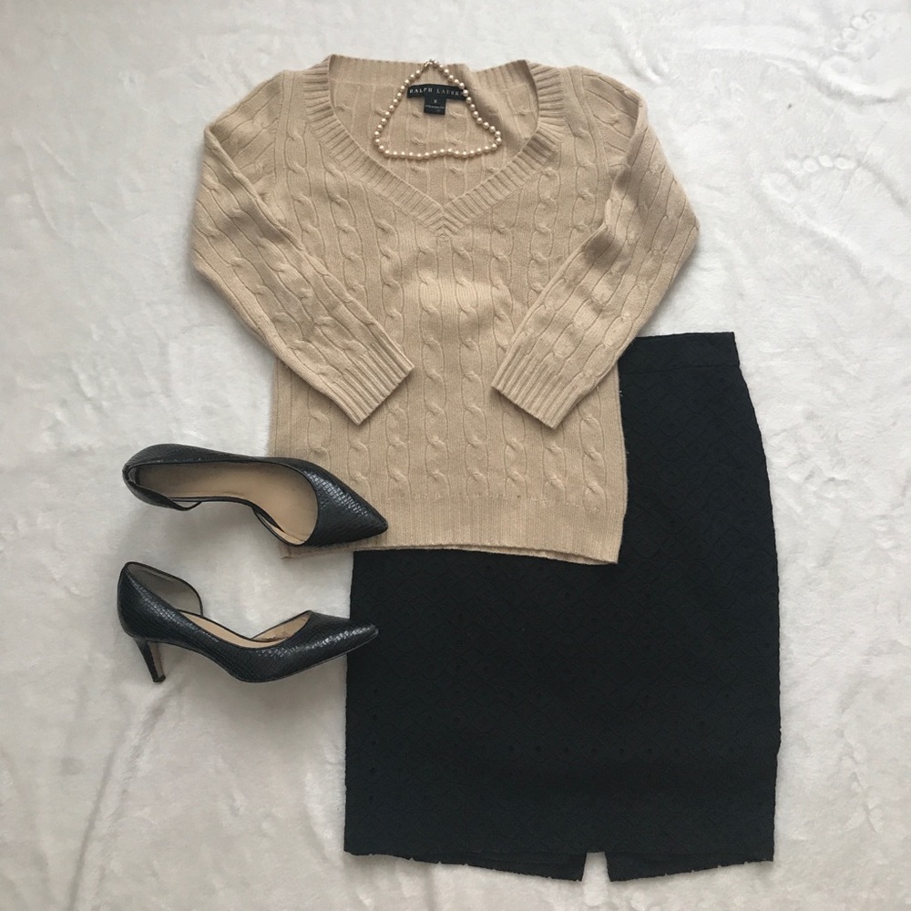 Ralph Lauren Cashmere Vneck Sweater in Camel