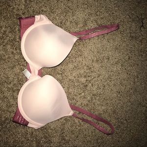 PINK Victoria’s Secret Padded Bra
