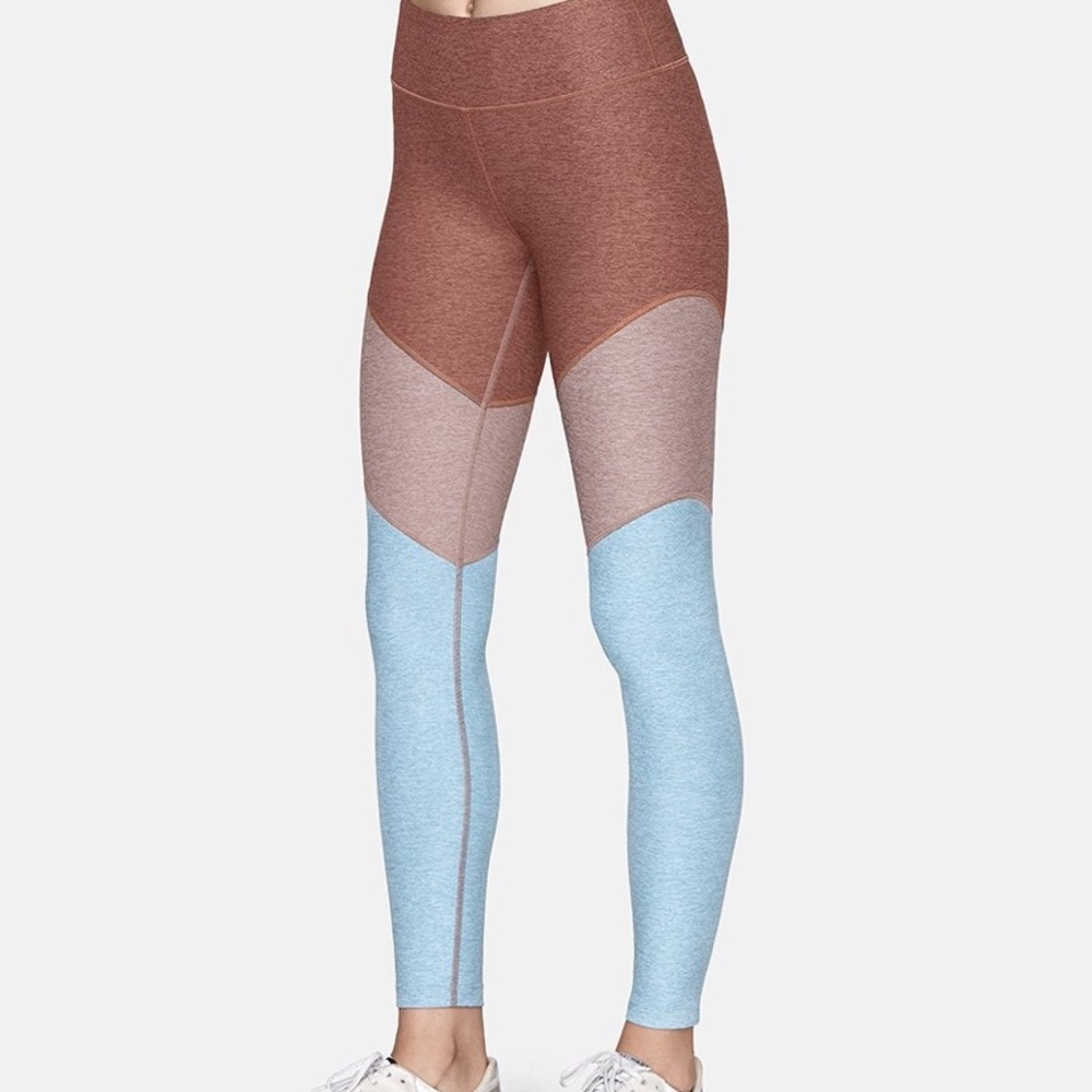 Outdoor Voices springs leggings