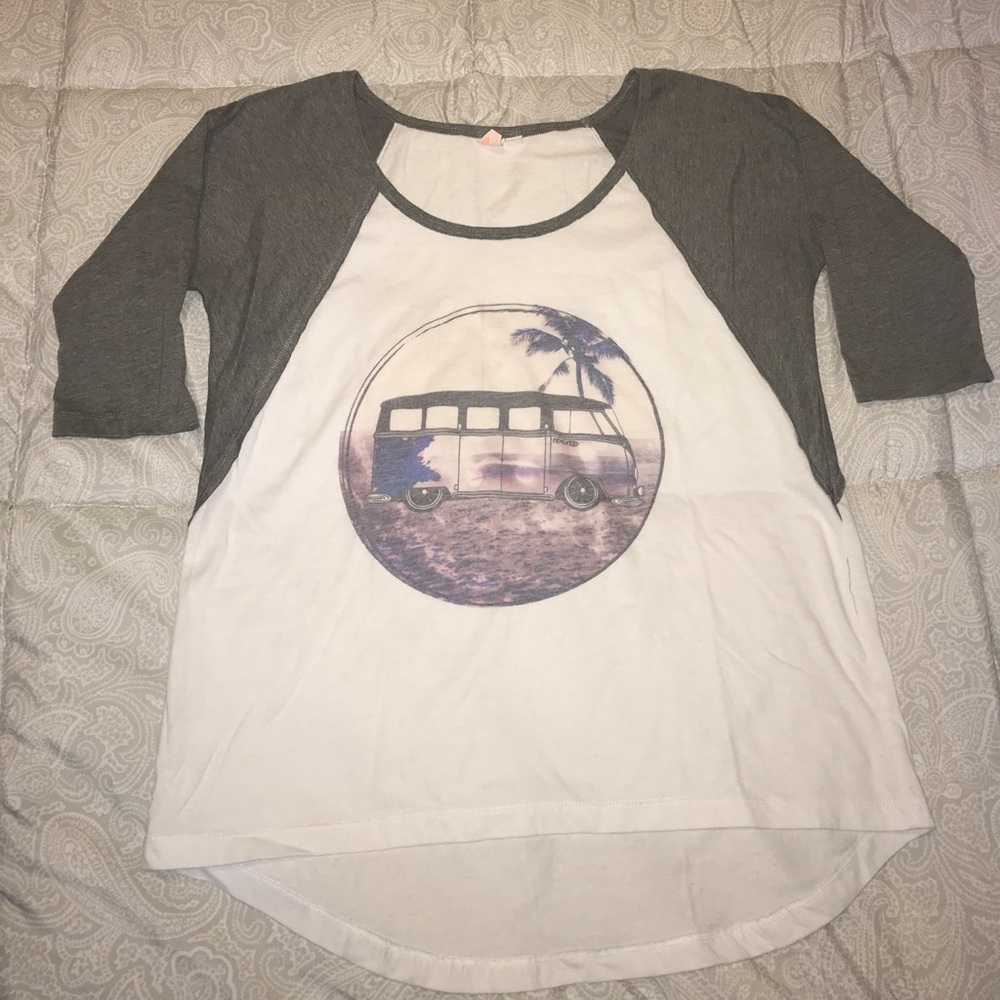 Rip curl baseball top.