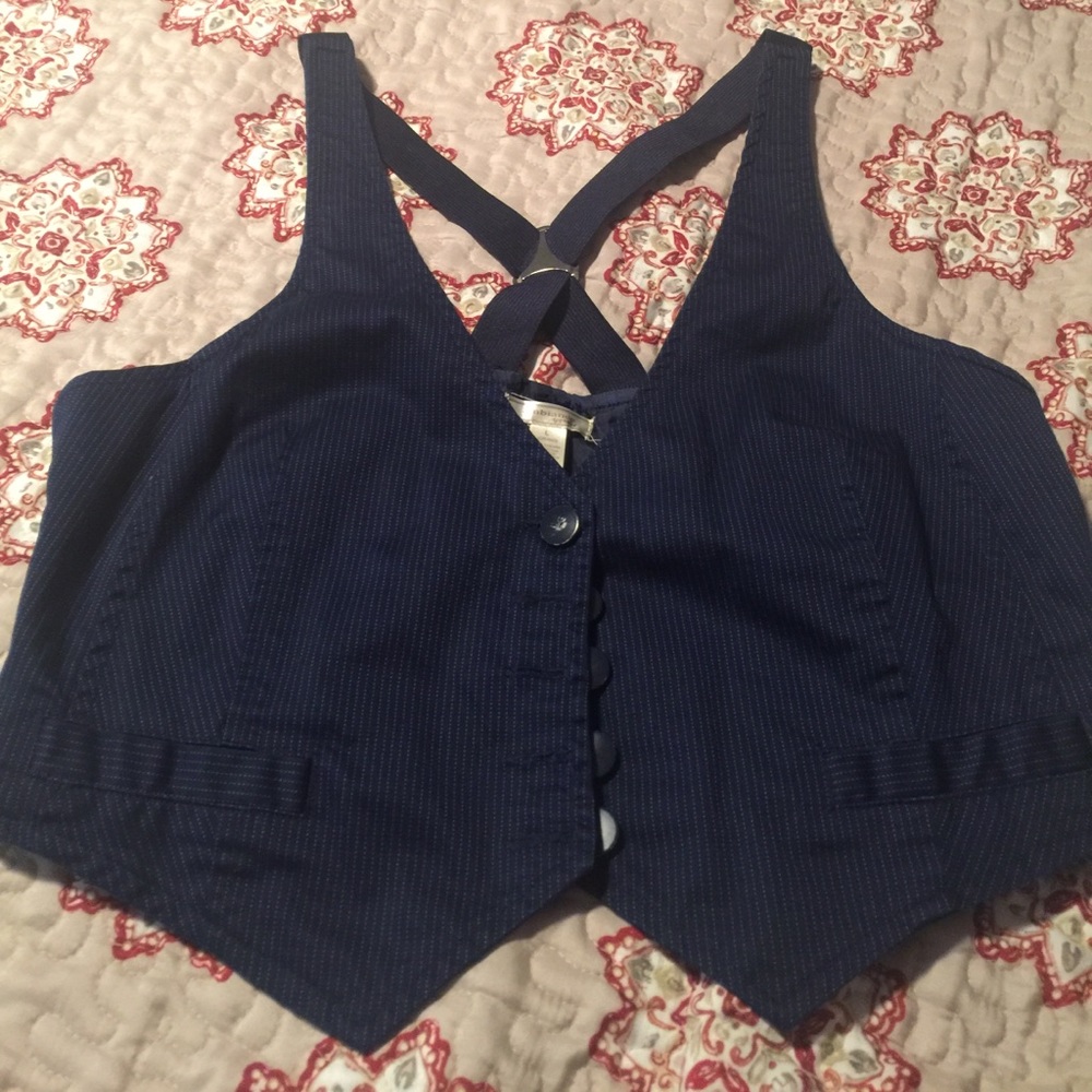 SOLD-Vest