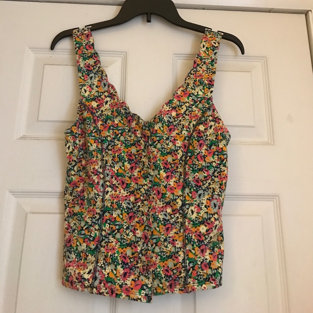 Kimchi Blue floral top