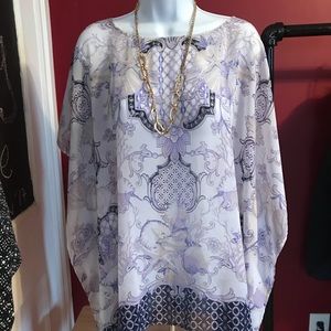 Chico’s light weight poncho shirt. S/M