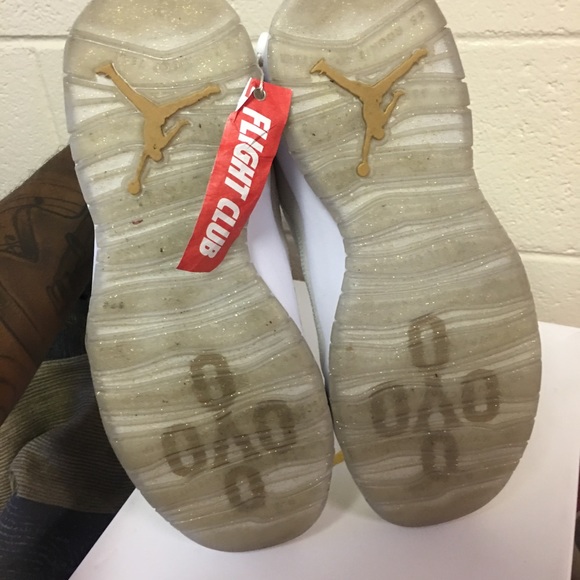 White ovo 10s