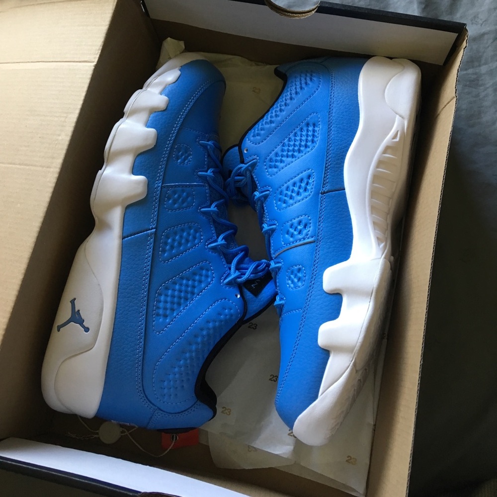 Air Jordan 9 retro lows
