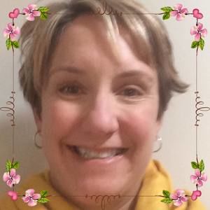 Meet your Posher, Deena