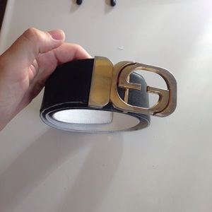 Authentic vintage 2 way Gucci belt
