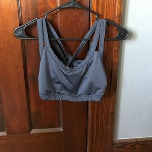 Cross back sports bra