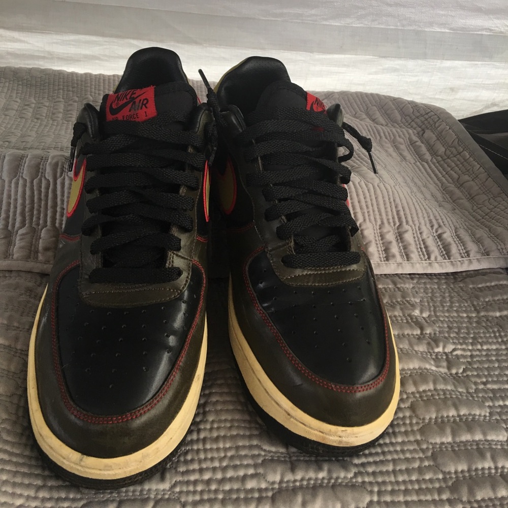 Retro Air Jordan’s, size 11, army green/red/black