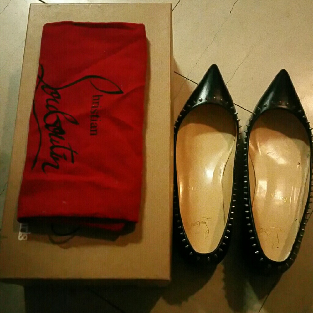 Christian louboutin Flats