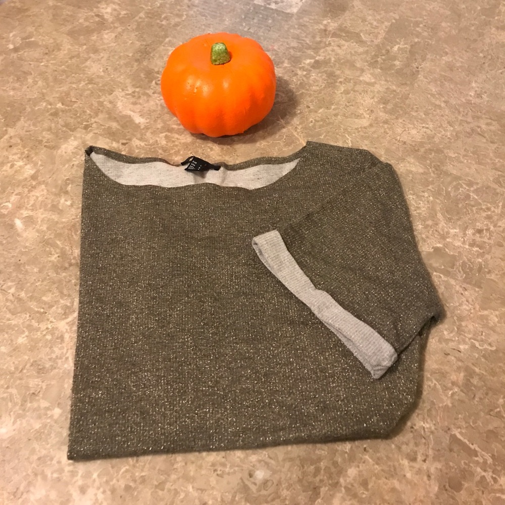 ✨ MNG Mango Sparkly Gold Short Sleeved Top Large✨