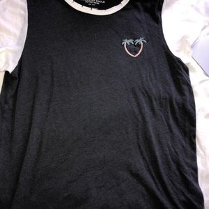 Tee shirt, grey with white sleeves, design on back