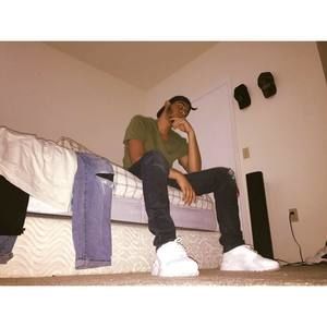 Meet your Posher, Jeffrey