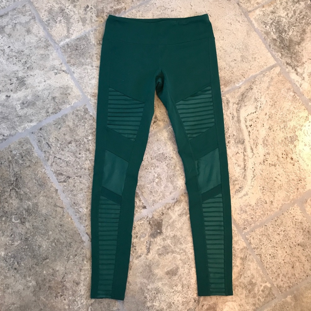 Alo Yoga Moto Legging