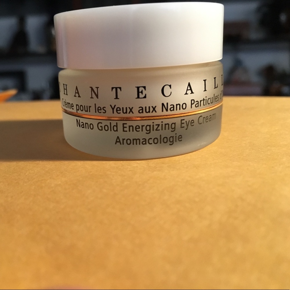 Chantecaille Nano gold eye cream