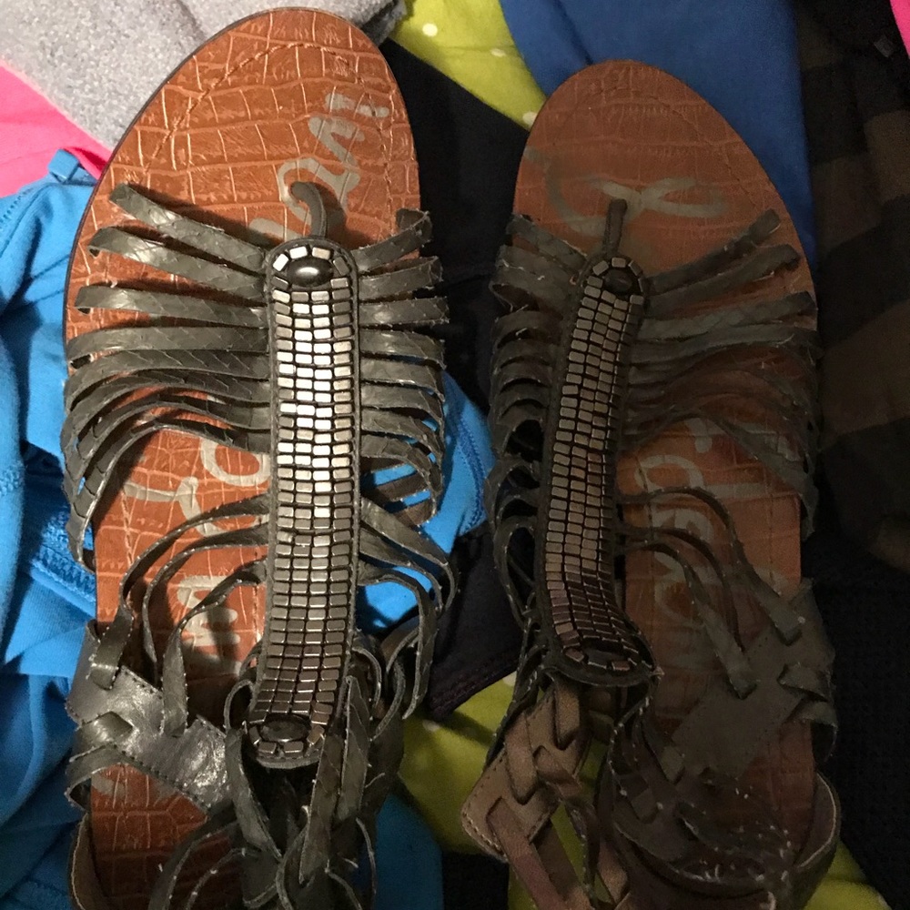 Barely worn
