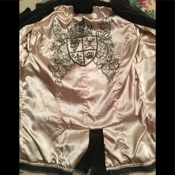 Woman’s/juniors Velvet Blazer - Picture 5 of 6