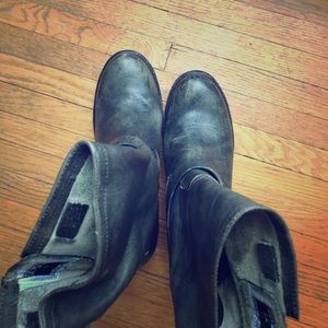 Frye Vera short boots