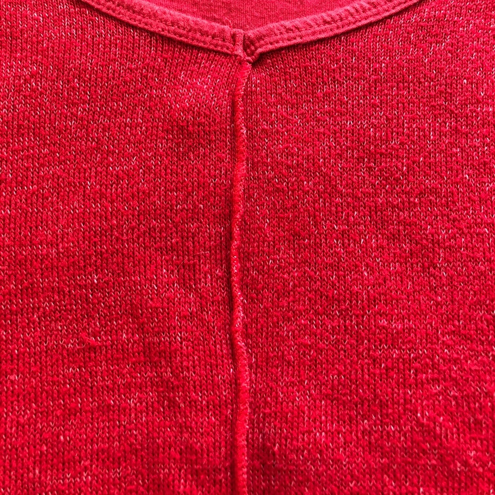 Red Tank - Picture 2 of 5