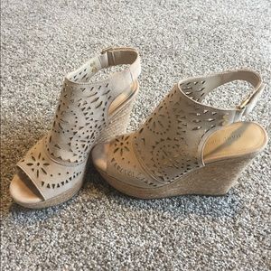 Marc Fisher wedge shoes