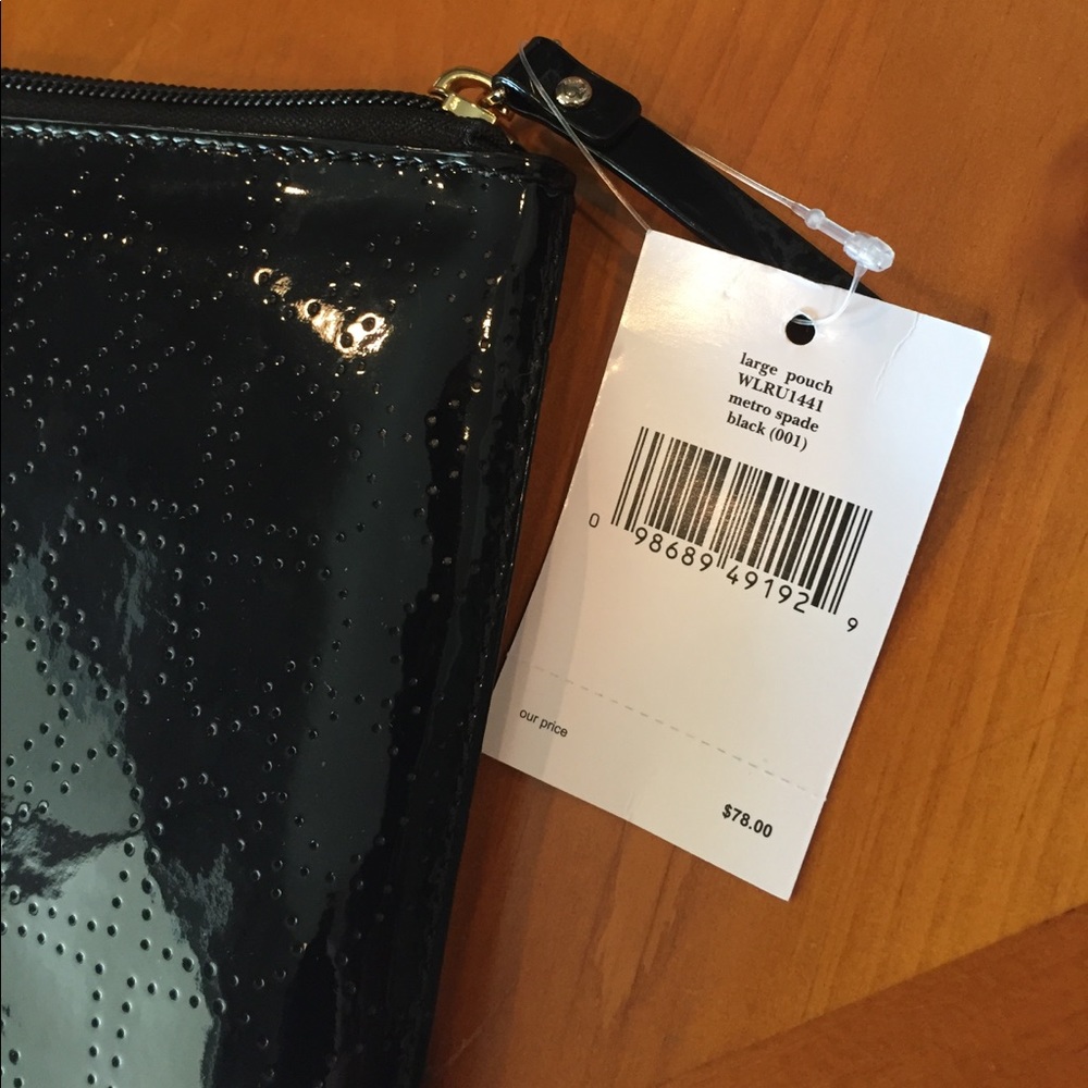 Kate Spade Black Hearts Large Pouch/New - Picture 6 of 6