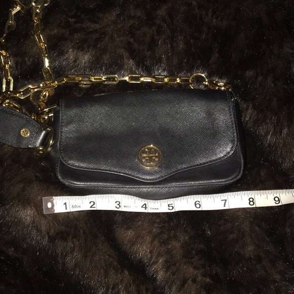 AUTH Tory  Burch Crossbody 🖤✨ - Picture 5 of 7