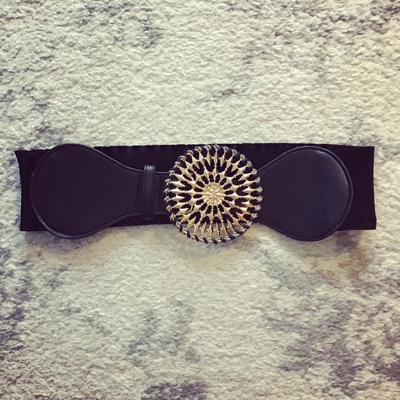 Vintage Accessories - Vintage black elastic belt w/ decorative buckle