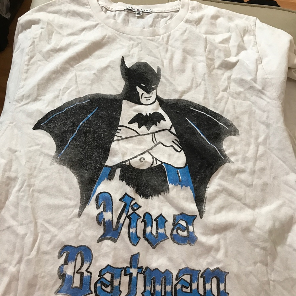 Mens size XL tshirt