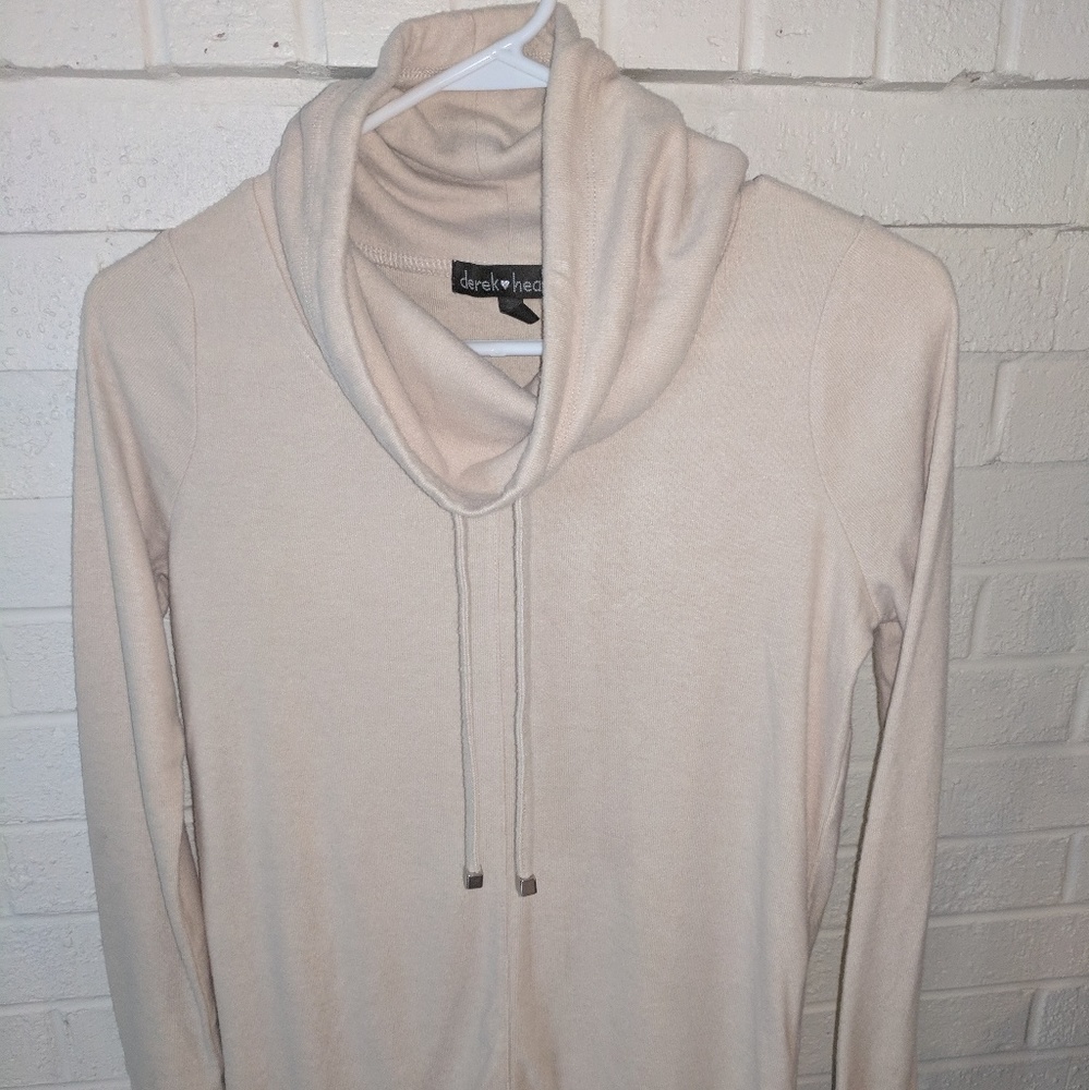 Cowl neck sweater/sweatshirt