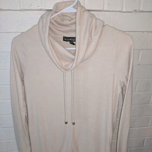 Cowl neck sweater/sweatshirt