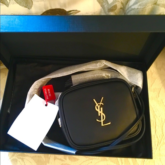 🎀HP🎀NWT YSL SAINT LAURENT Monogram BLOGGER BAG🎀 - Picture 2 of 8