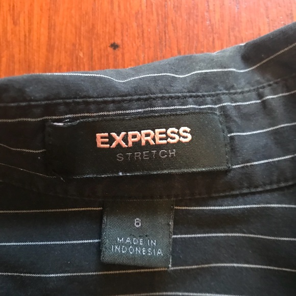 Express Button Up - Picture 2 of 3