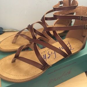 Blowfish "Bungalow" Sandal