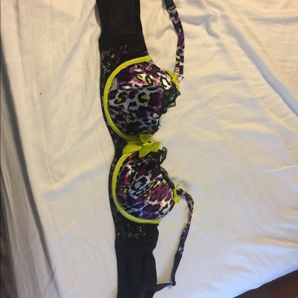 Cacique Bra