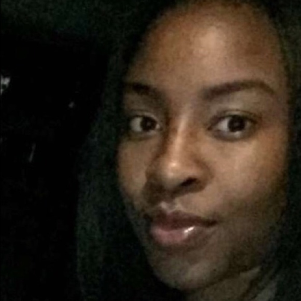 Meet your Posher, Kateara