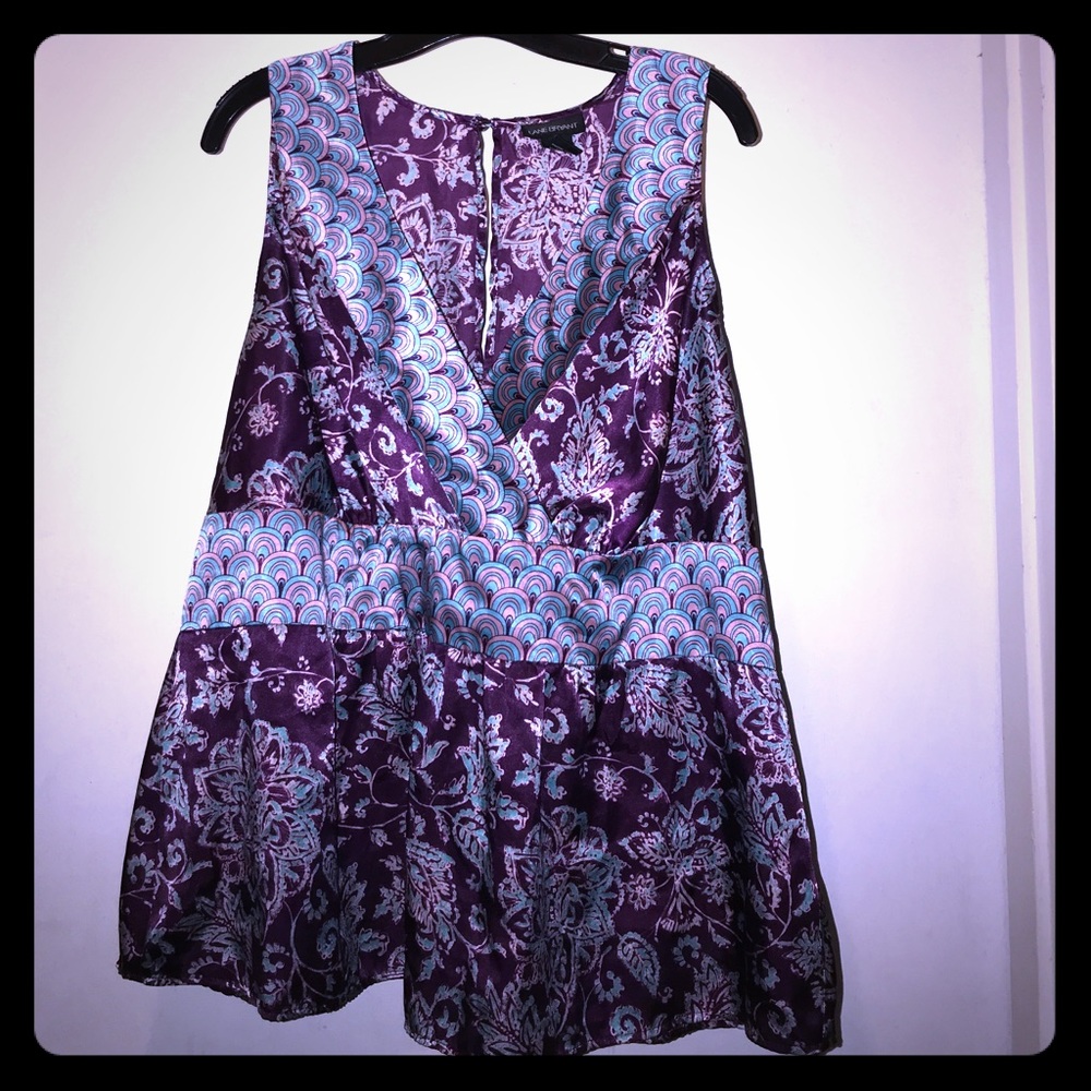 Lane Bryant sz 22 v Neck blouse