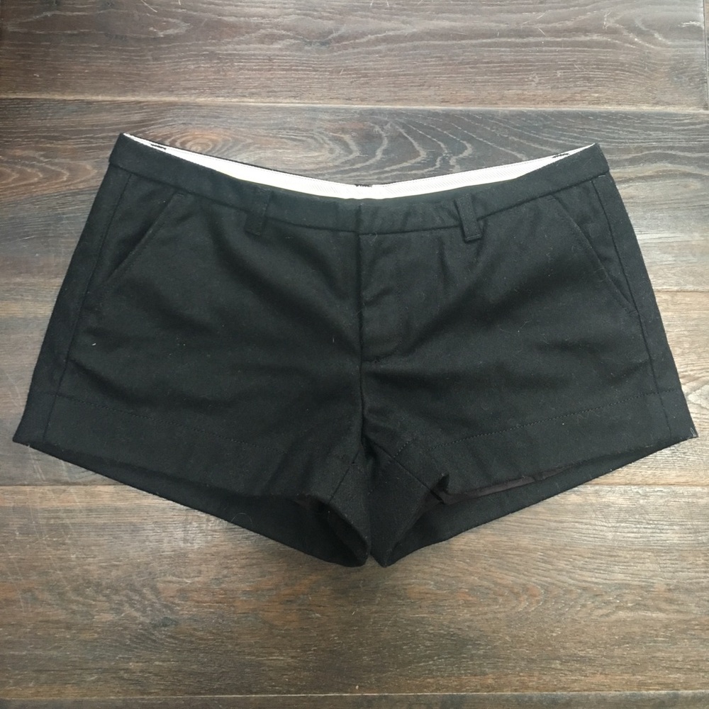 Gap wool shorts