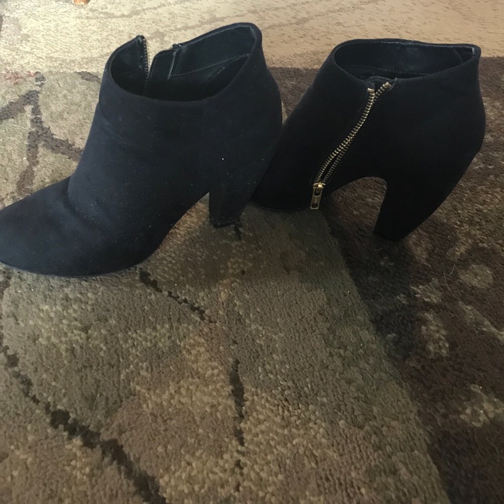 Black mossimo booties