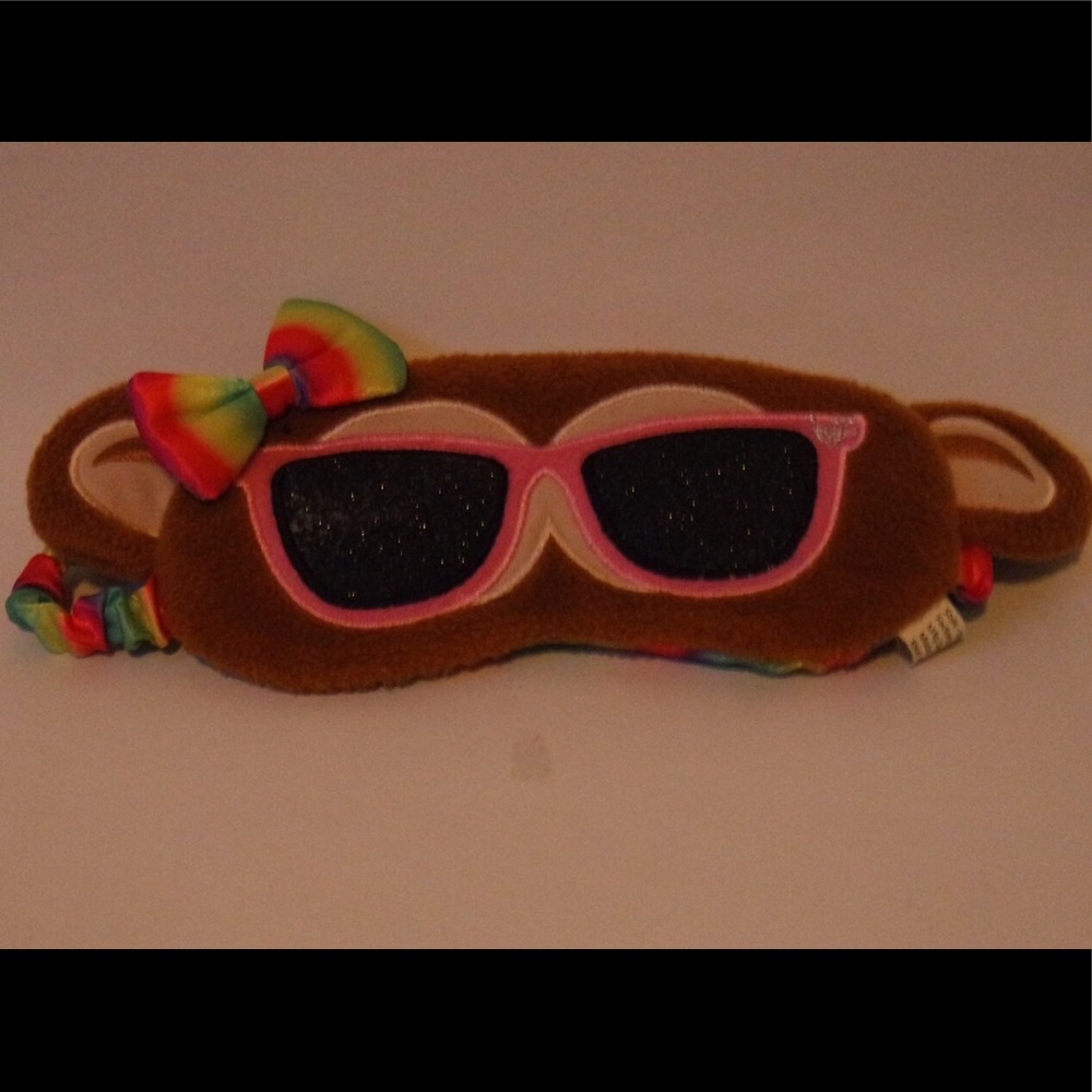 Monkey eye mask