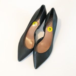 vince camuto jordyna pump