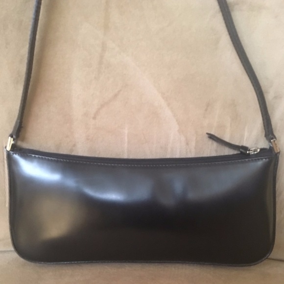 ⭐️ Kate Spade Leather Bag - Picture 2 of 6